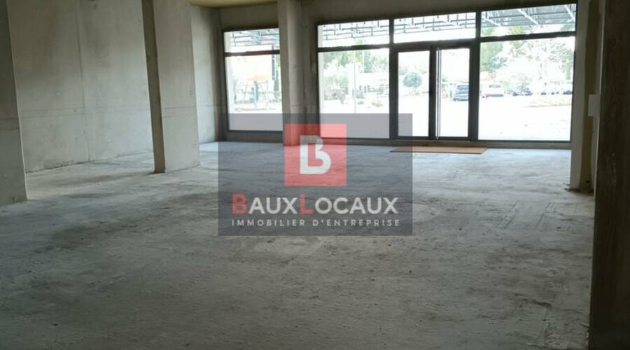 REXIM - Local commercial - Gard - Les Angles - 2