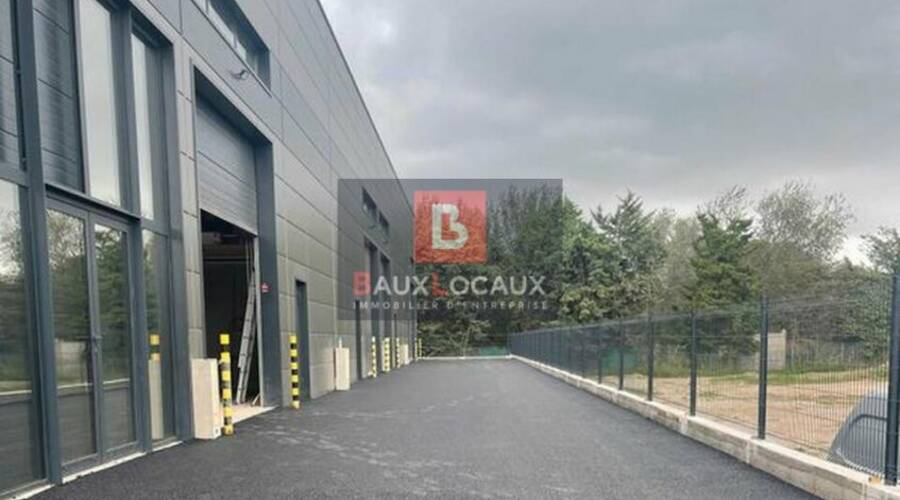 REXIM - Local d'activités - Gard - Aigues-Mortes - 2