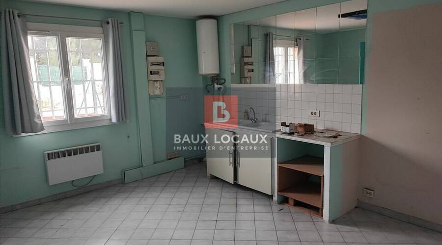 REXIM - Local d'activités - Bouches-du-Rhône - Lambesc - 12