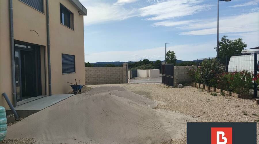 REXIM - Bureau - Bouches-du-Rhône - Lambesc - 2