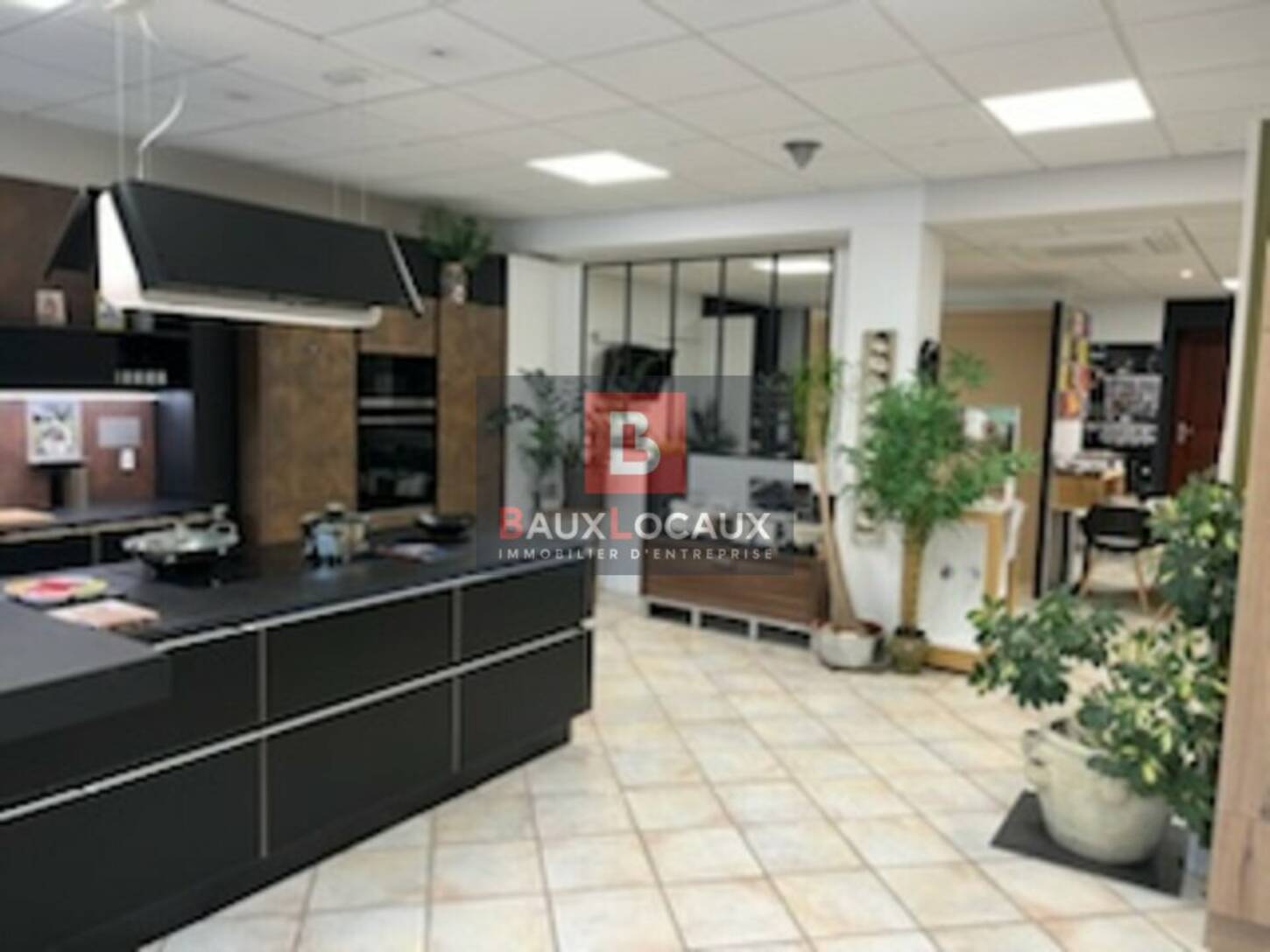 REXIM - Local commercial - Vaucluse - Carpentras - 2