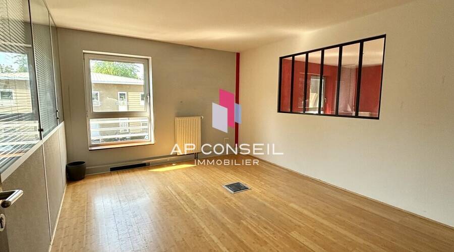 REXIM - Bureau - Yvelines - Voisins-le-Bretonneux - 1