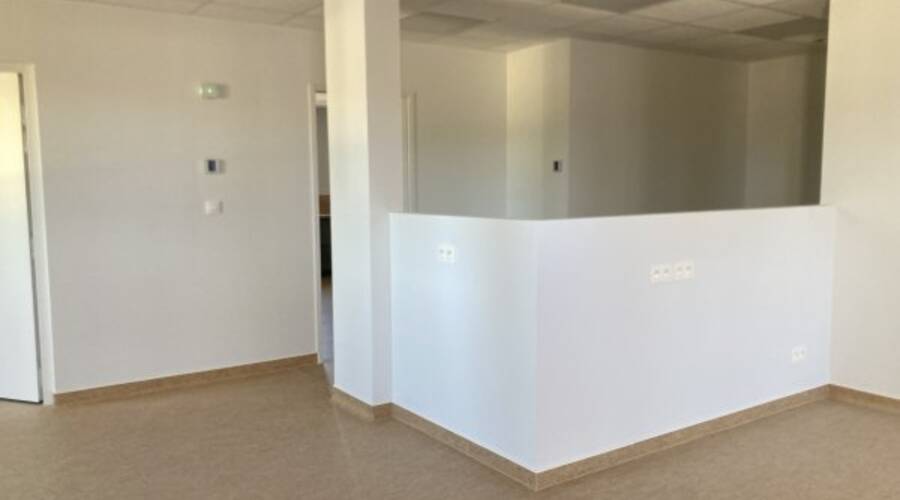 REXIM - Bureau - Pyrénées-Orientales - Laroque-des-Albères - 1