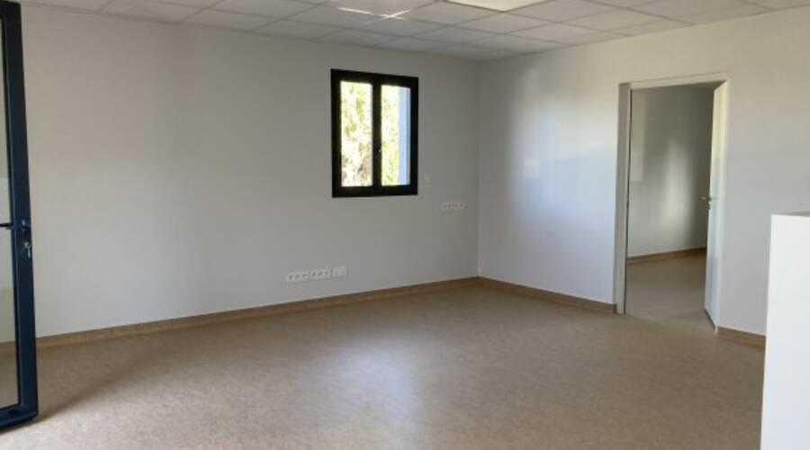 REXIM - Bureau - Pyrénées-Orientales - Laroque-des-Albères - 2