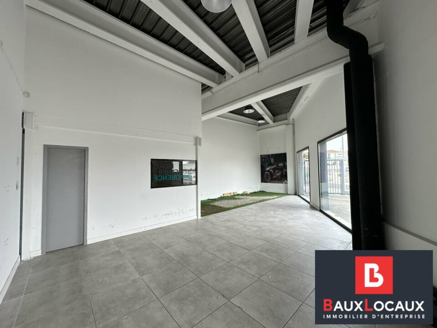 REXIM - Local commercial - Vaucluse - Le Pontet - 2