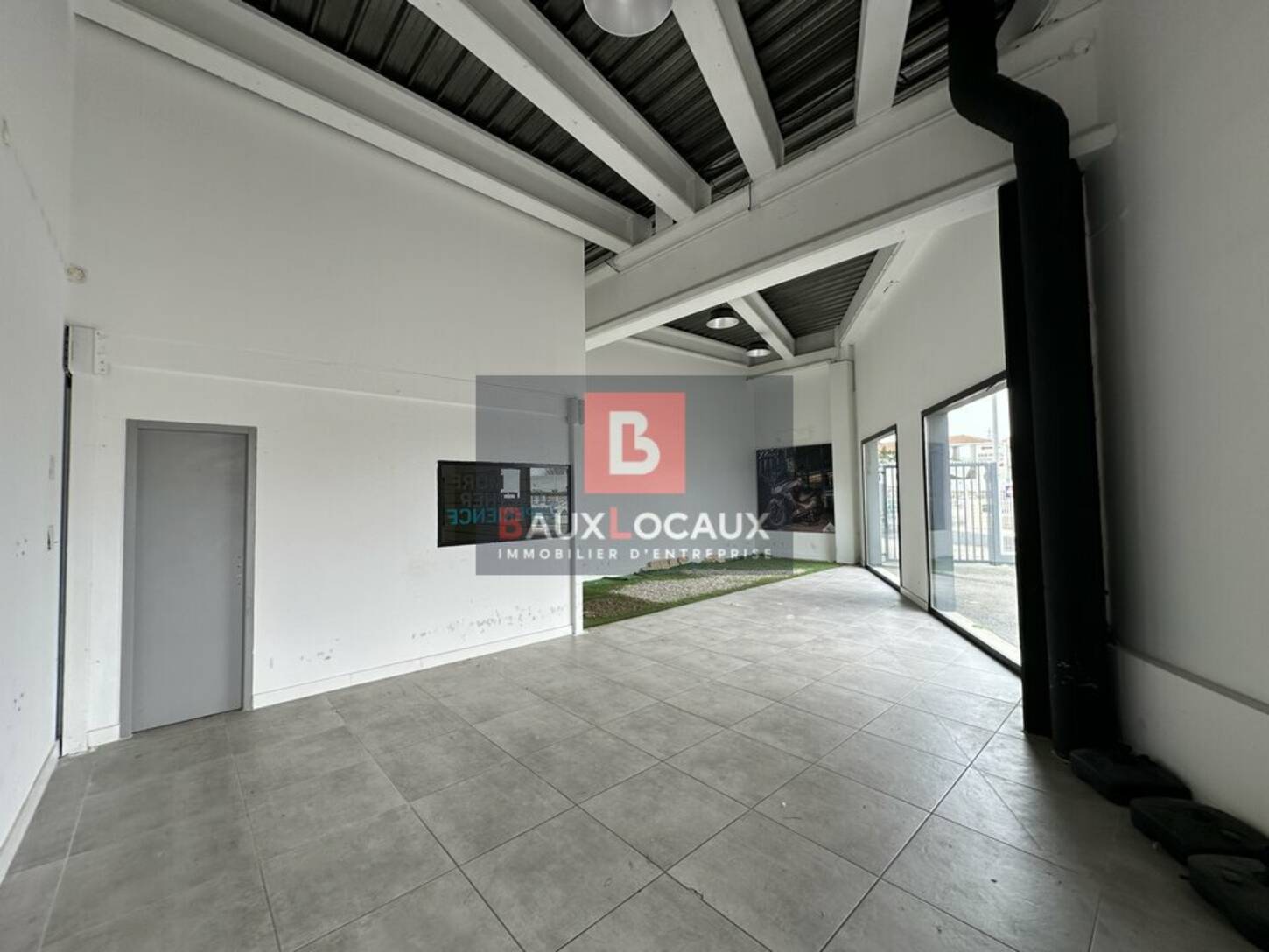 REXIM - Local commercial - Vaucluse - Le Pontet - 2