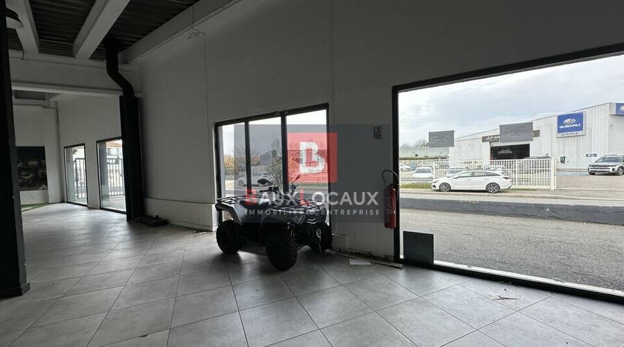 REXIM - Local commercial - Vaucluse - Le Pontet - 11