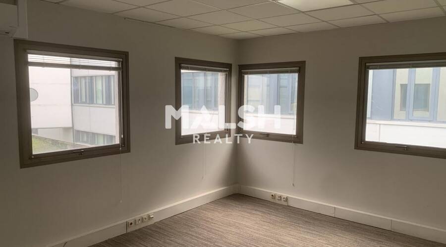 REXIM - Bureau - Rhône - Feyzin - 25