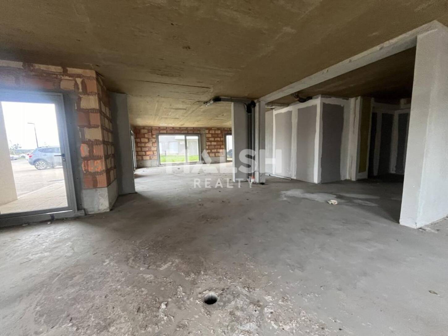 REXIM - Local commercial - Rhône - Anse - 2