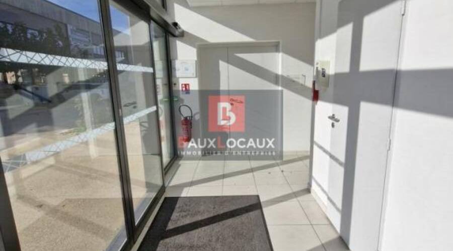 REXIM - Bureau - Bouches-du-Rhône - La-Fare-les-Oliviers - 6