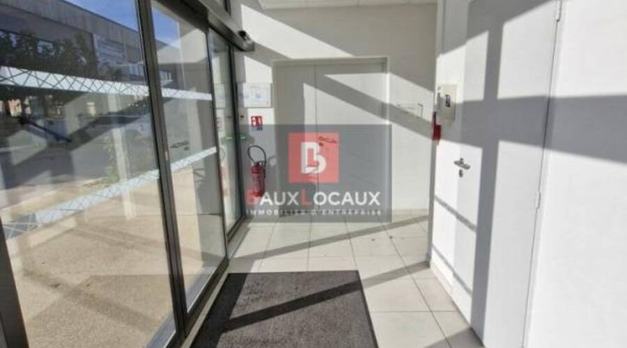 REXIM - Local d'activités - Bouches-du-Rhône - La-Fare-les-Oliviers - 8