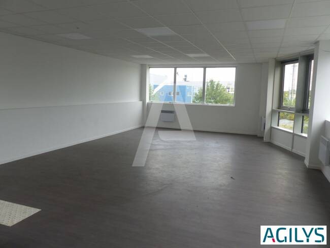 REXIM - Entrepôt - Tigery - 1