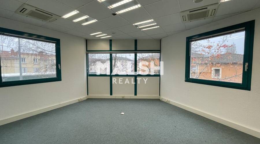 REXIM - Bureau - Rhône - Charbonnières-les-Bains - 16