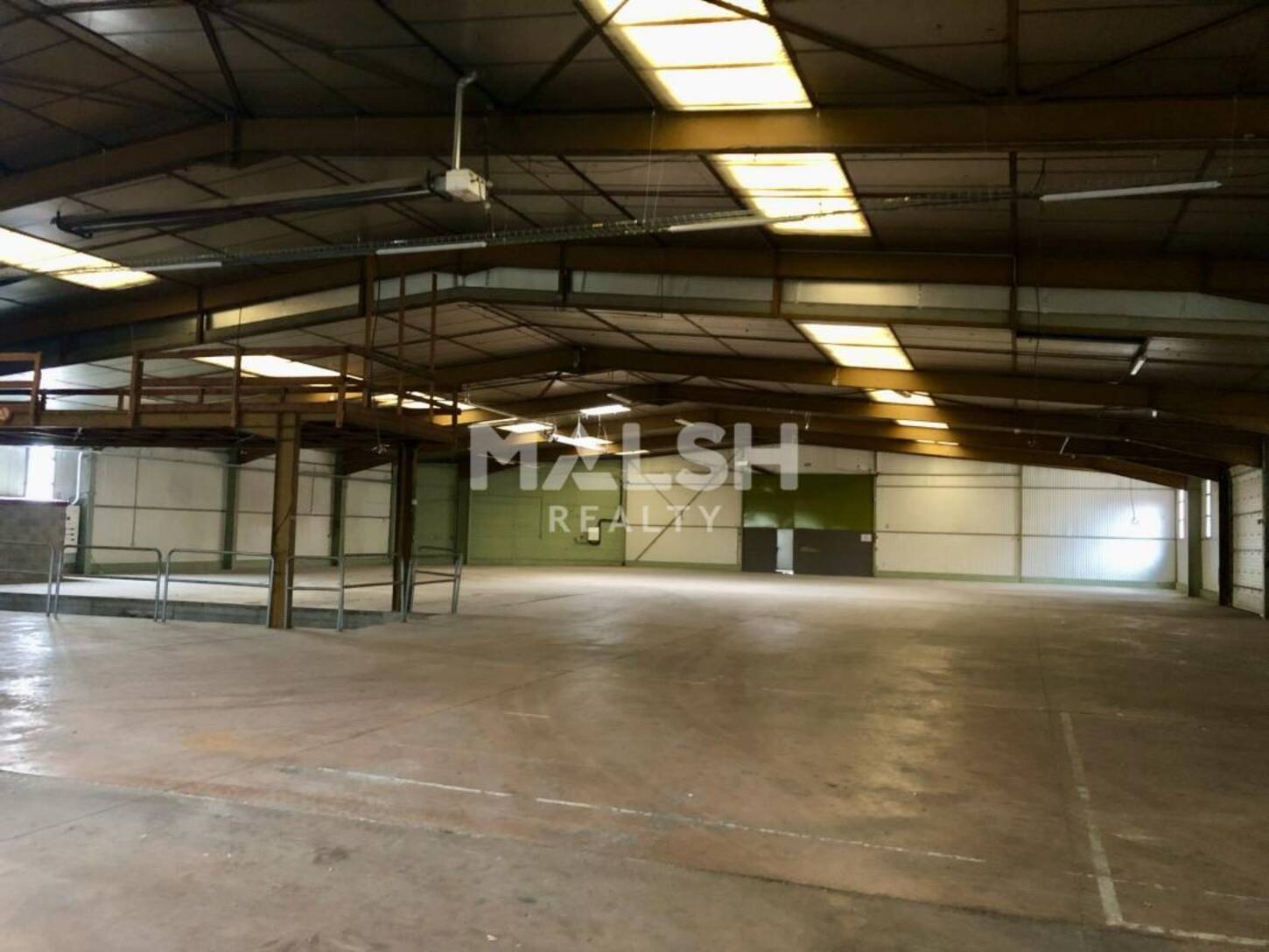 REXIM - Local d'activités - Rhône - Alix - 2