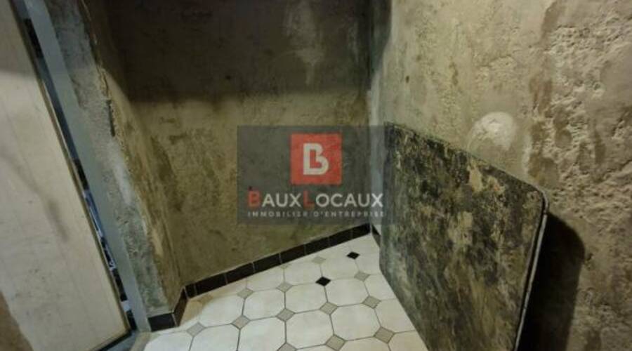 REXIM - Local commercial - Bouches-du-Rhône - La-Fare-les-Oliviers - 10