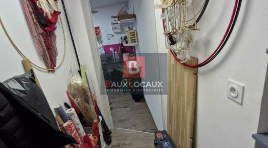 REXIM - Local commercial - Bouches-du-Rhône - La-Fare-les-Oliviers - 8