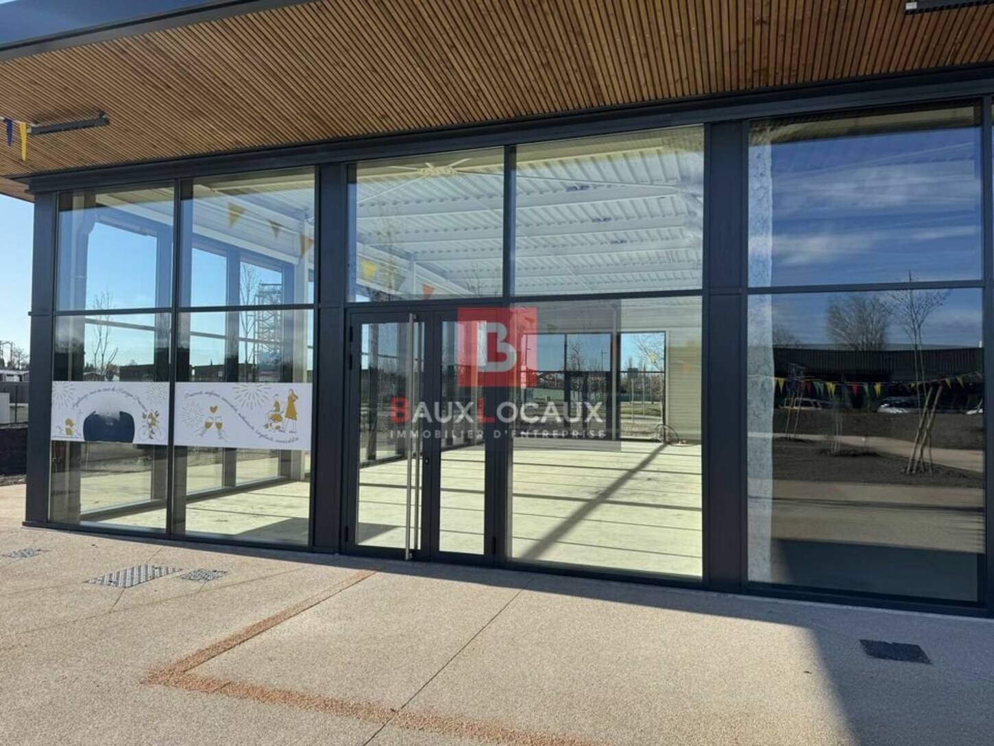 REXIM - Local commercial - Vaucluse - Monteux - 2