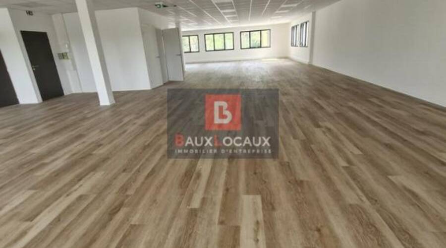 REXIM - Bureau - Bouches-du-Rhône - Éguilles - 2